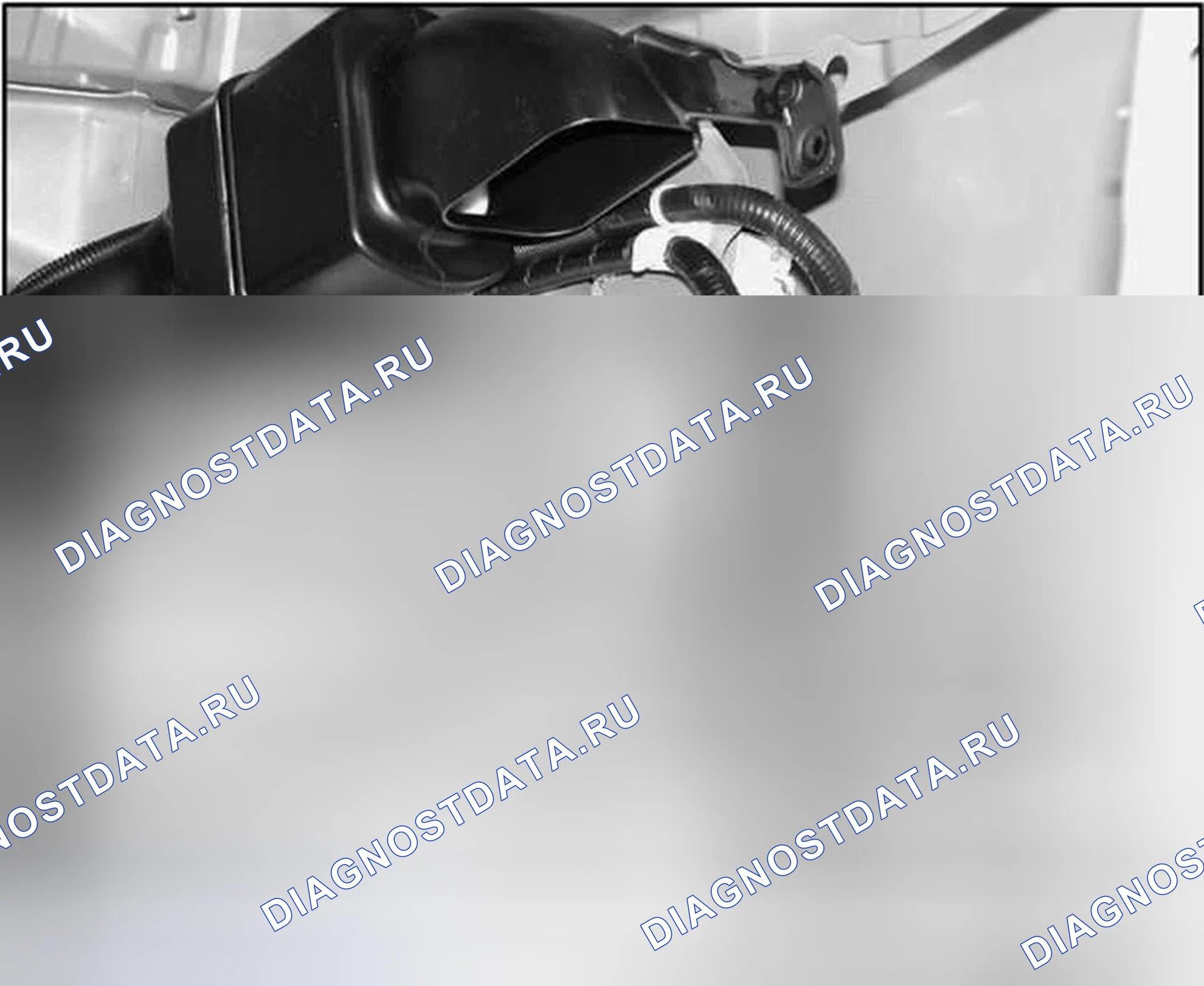 Рис. 320. Honda Civic VIII рестайлинг
