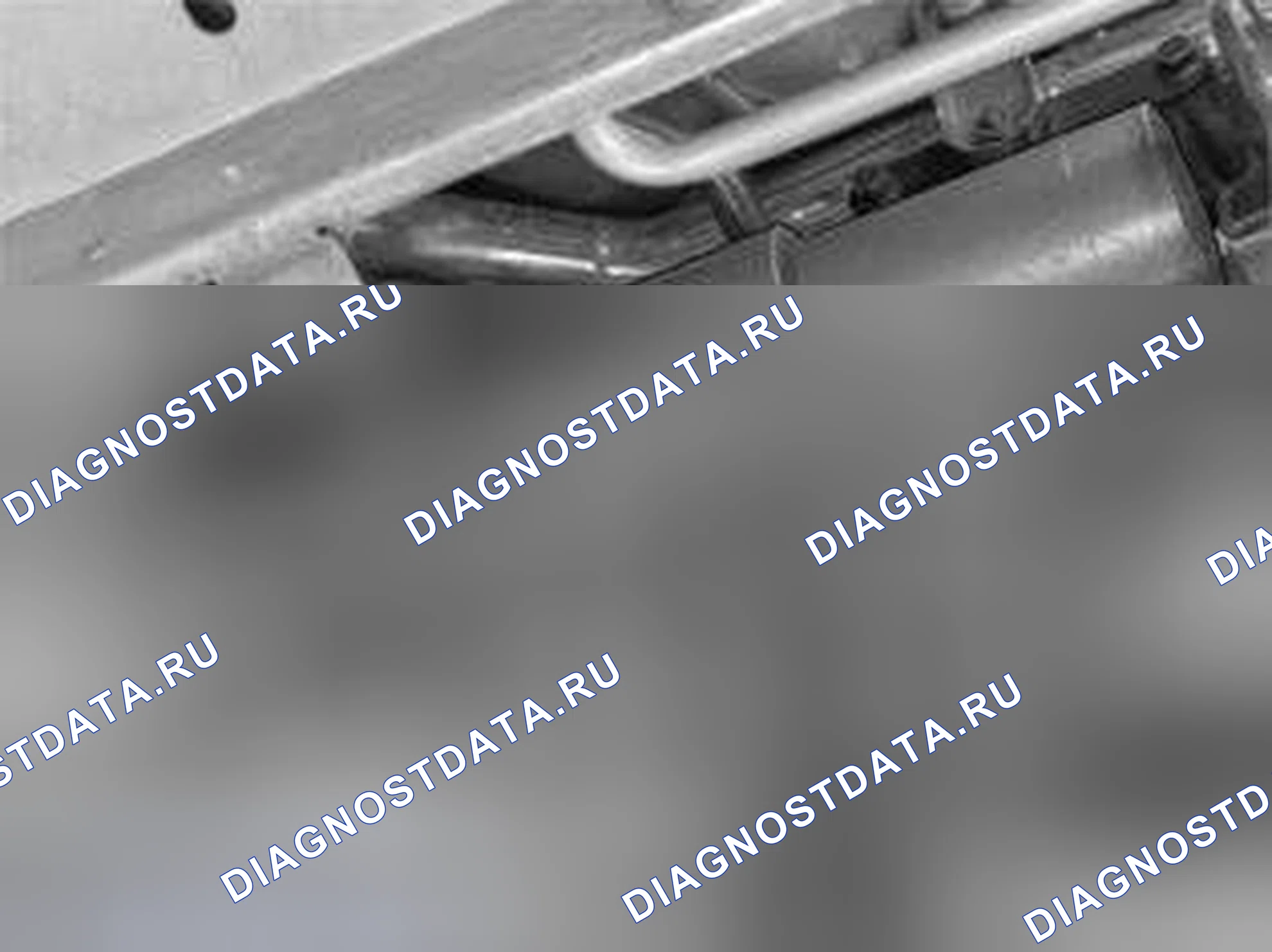 Рис. 291: Удаление соединительной розетки. Volvo V70 II