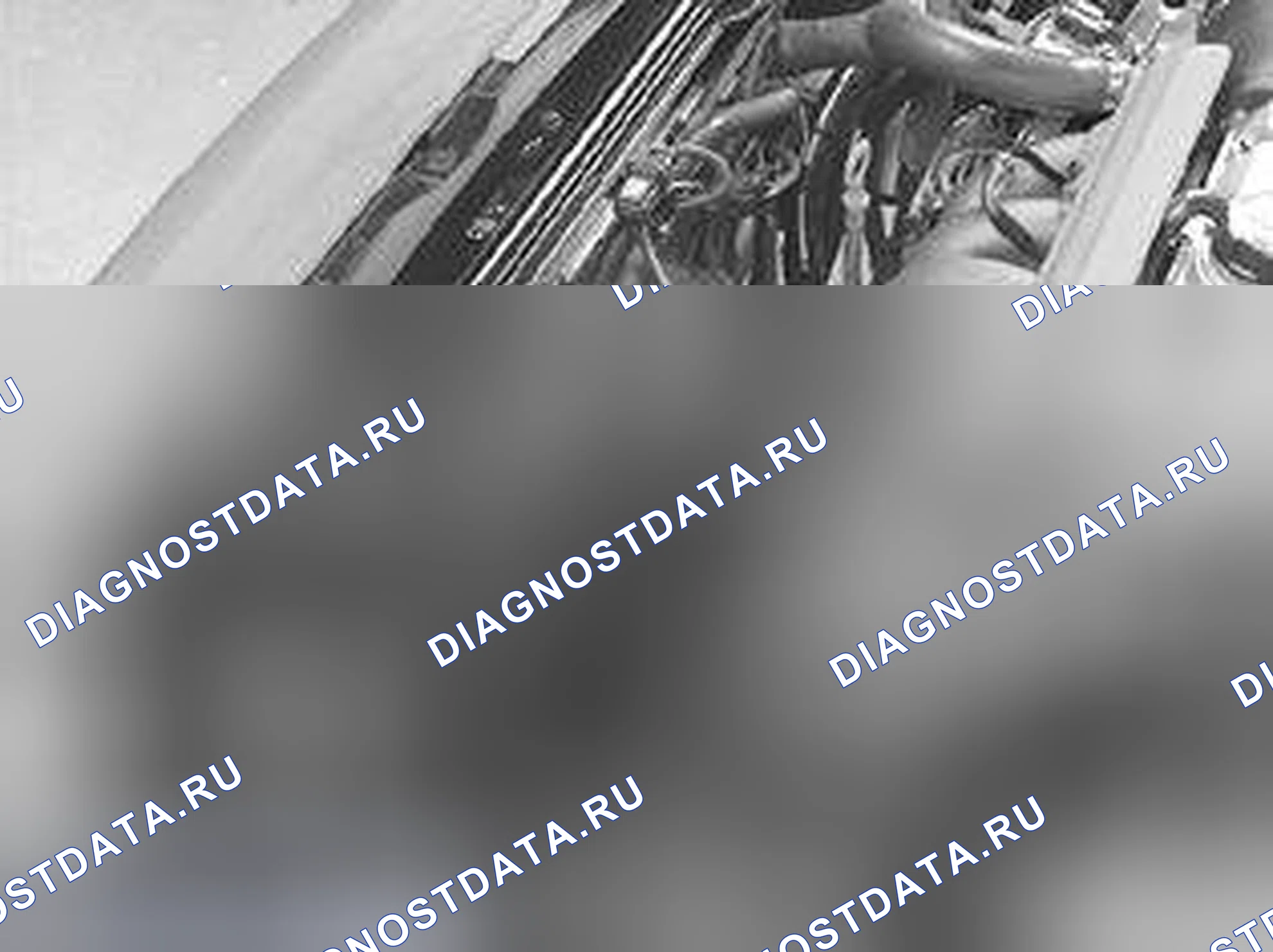 Рис. 269. Volvo V70 II