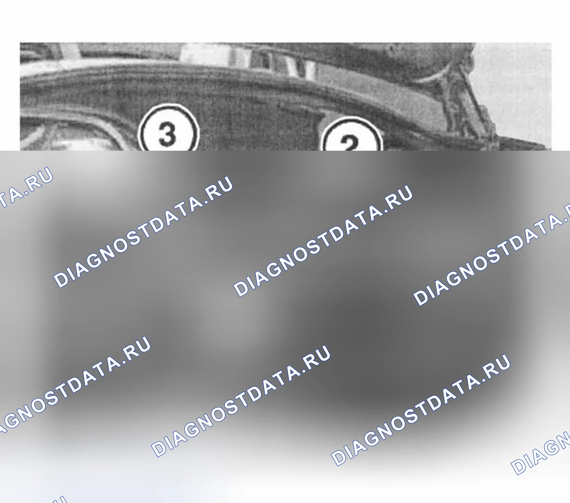 Рис. 28: 51 12 825 Демонтаж и установка / замена направляющей для заднего центрального бампера. BMW Z4 E85/E86 рестайлинг