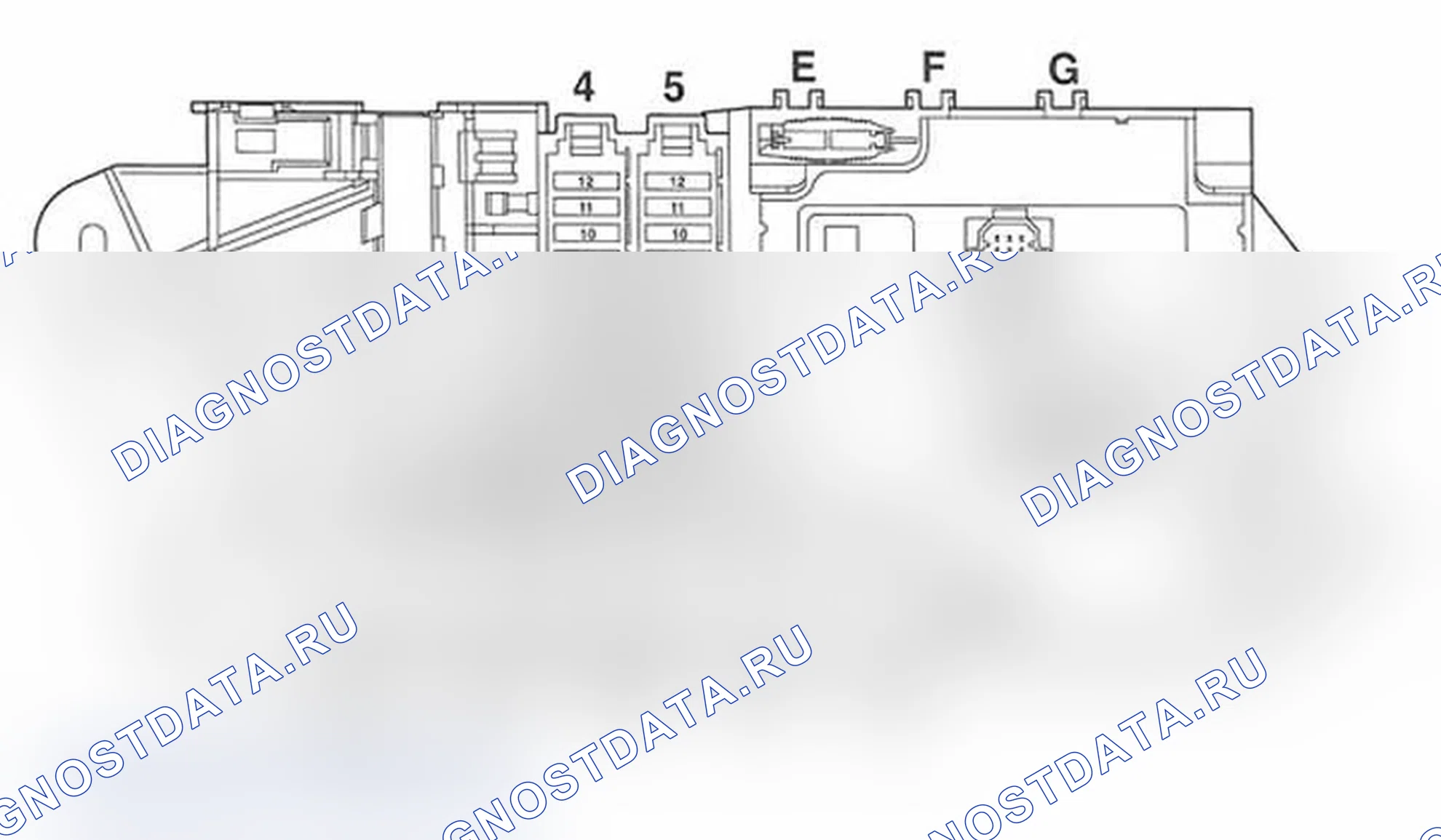 Рис. 22: Панель реле и предохранителей - правая сторона (2007 и выше). Audi S6 C6