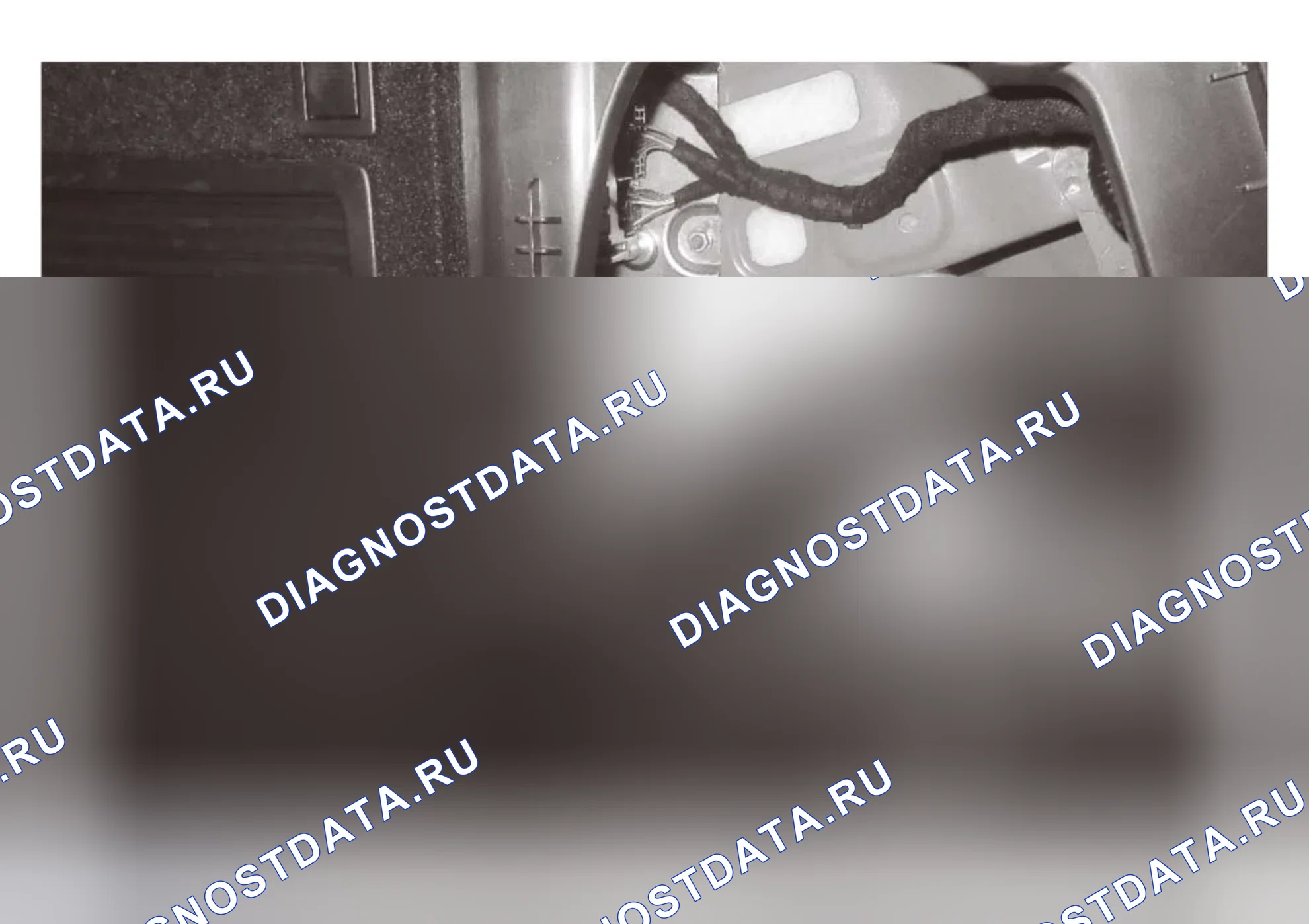 Как снять и установить электрический контроллер задней двери — Wey Vv5. Wey VV5 I