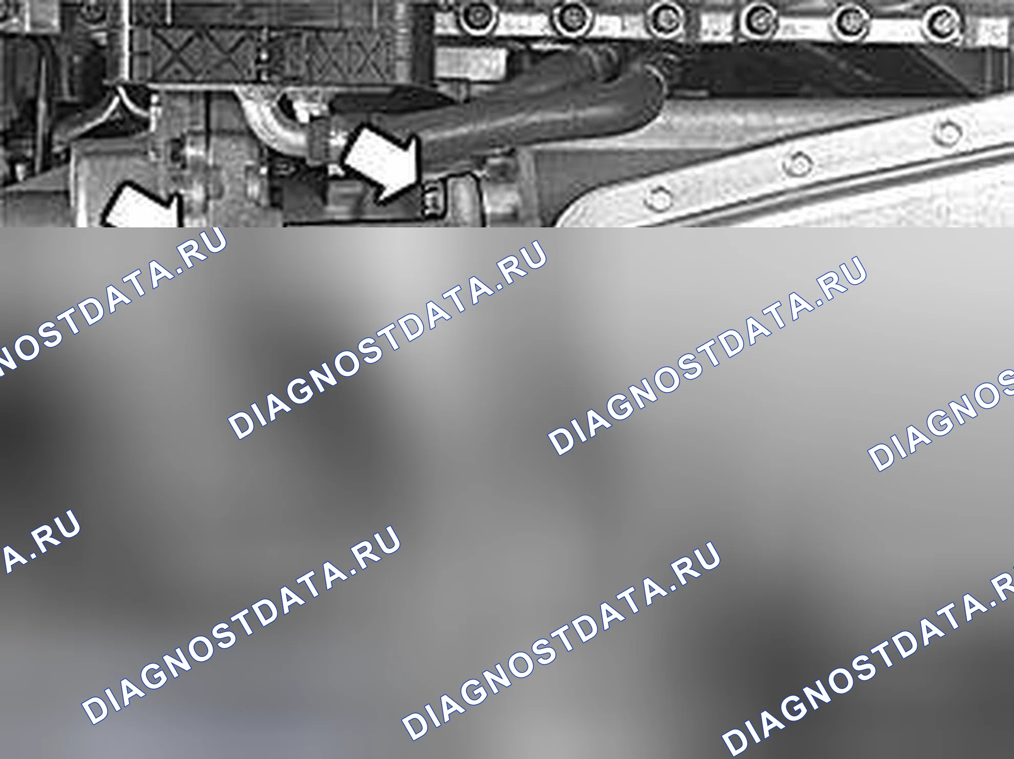 Рис. 199: Снятие корпуса конического зубчатого колеса / цепи. Volvo C70 I