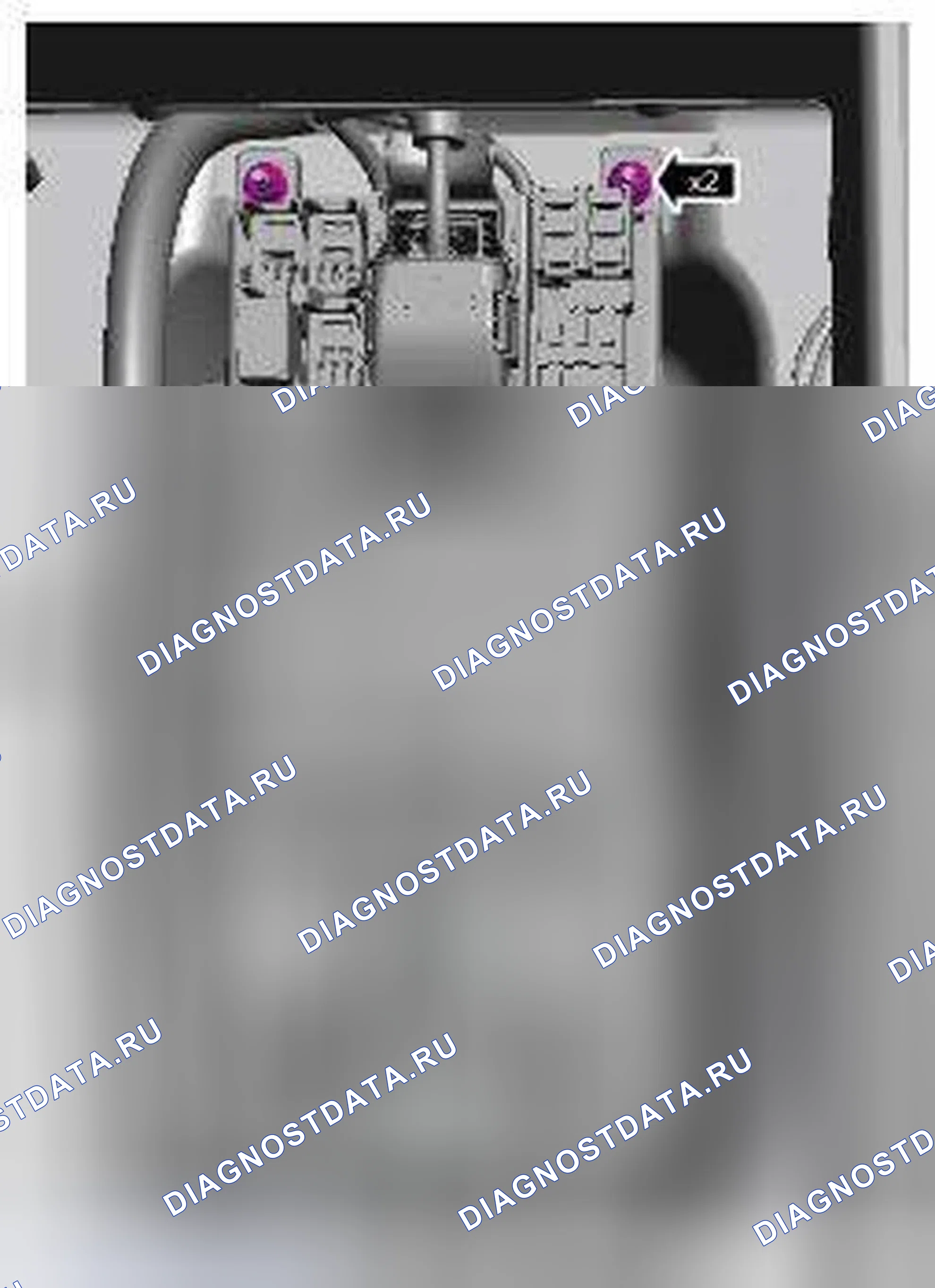 Рис. 9. Jaguar XJ X351