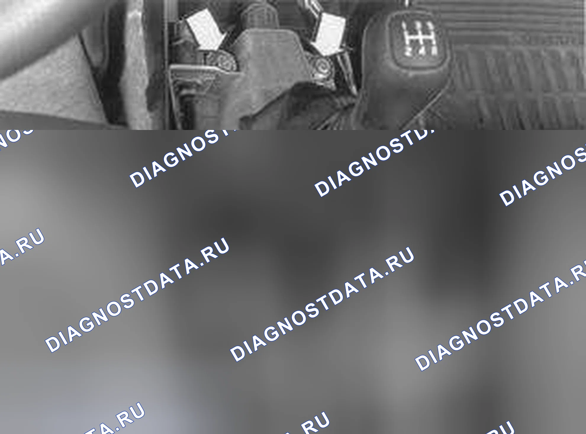 Рис. 888: Демонтаж винтов. Volvo C70 I