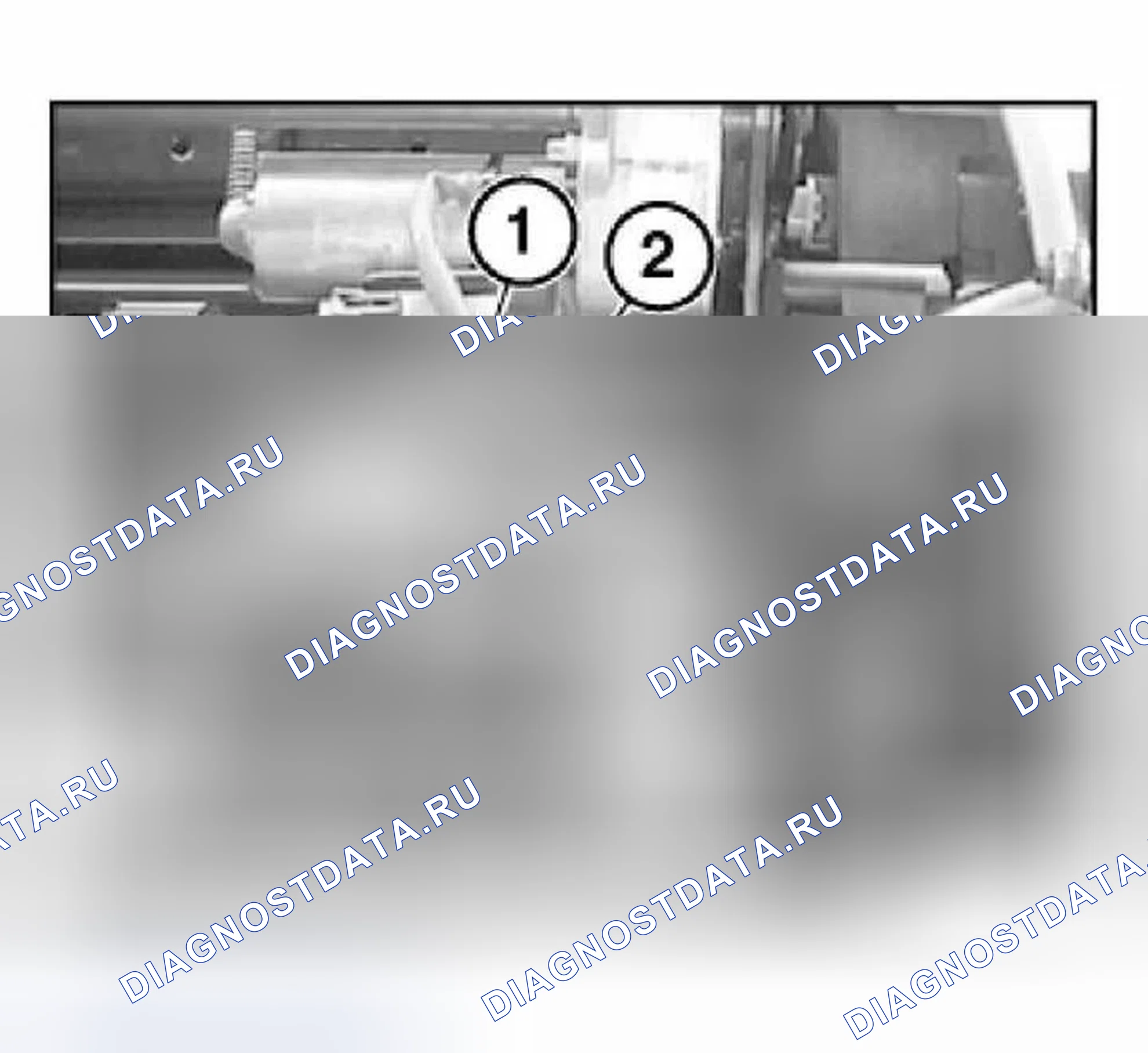 Рис. 540: 67 31 531 Снятие и установка/замена привода для регулировки угла наклона спинки (переднее сиденье снято). BMW X5 E53