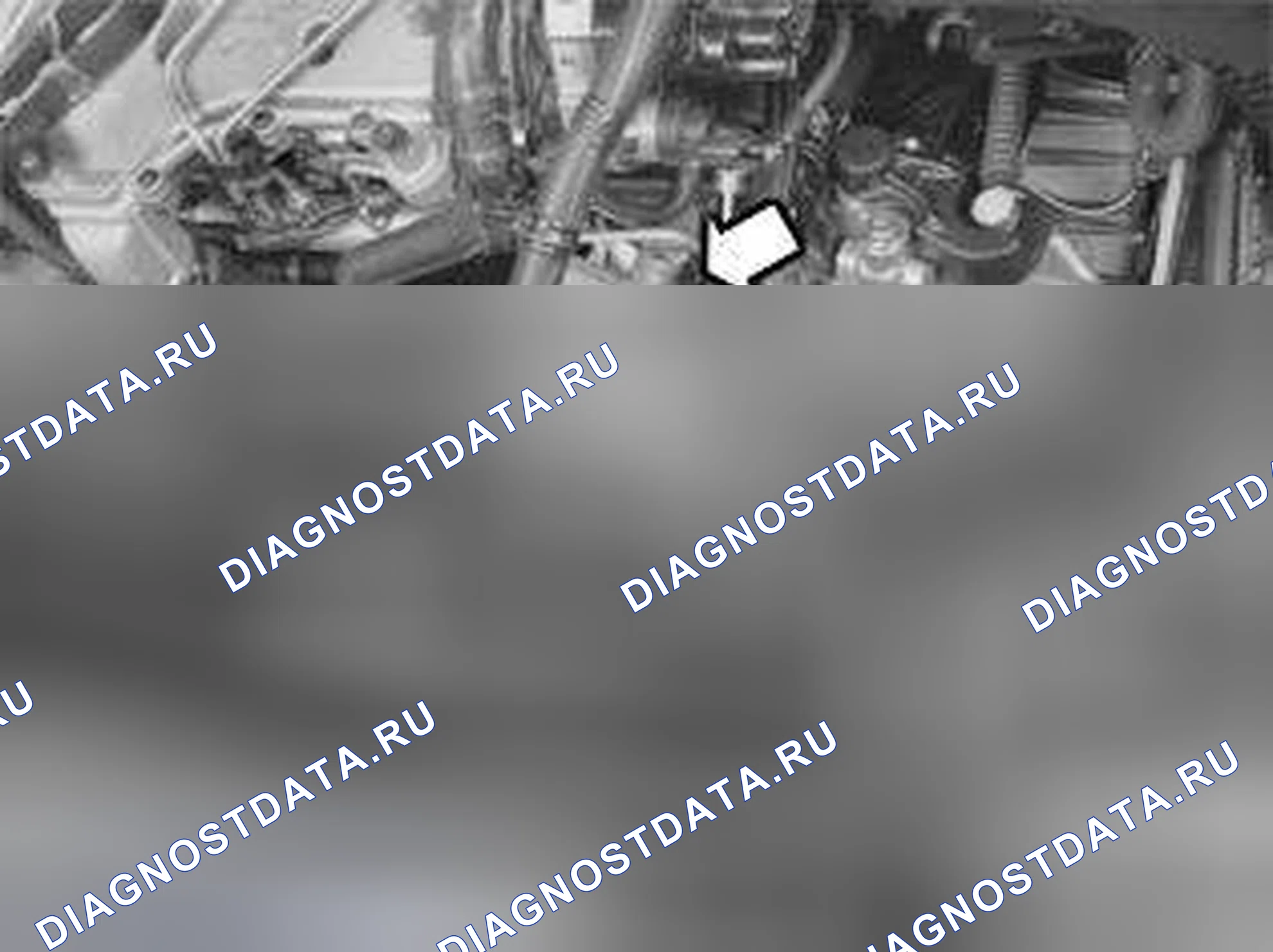 Рис. 1487: Установка ниппеля шланга на сочленение для подшипника сцепления. Volvo S60 I