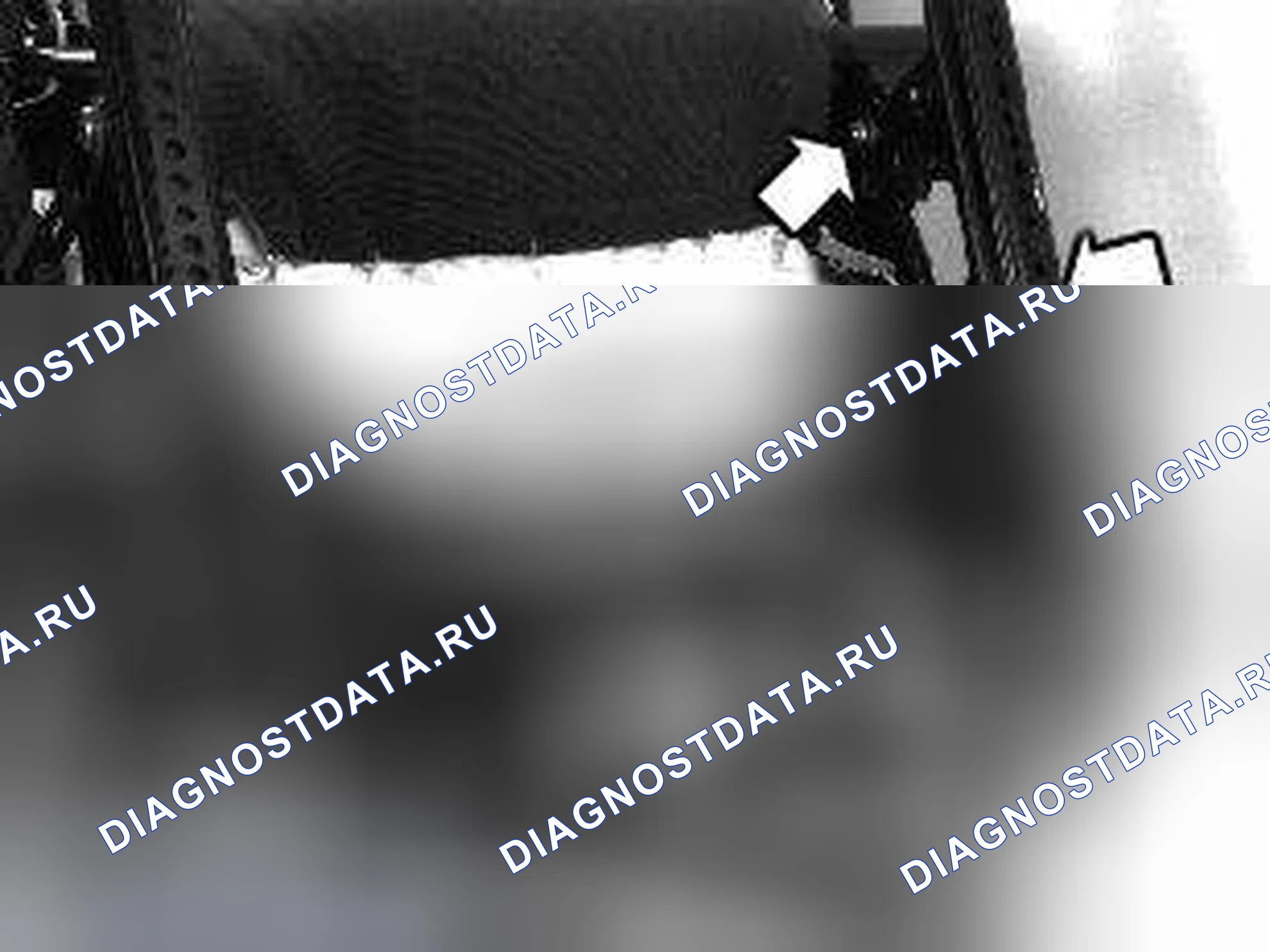 Рис. 480: Монтажные стойки и направляющие для сидений. Volvo C70 I