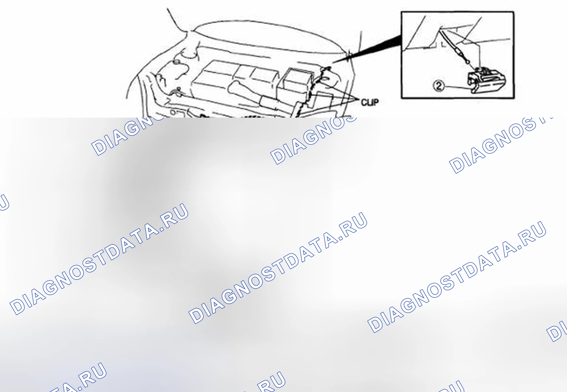Рис. 21: СНЯТИЕ / УСТАНОВКА ЗАЩЕЛКИ КАПОТА И РЫЧАГА РАСЦЕПЛЕНИЯ. Mazda 5 I рестайлинг