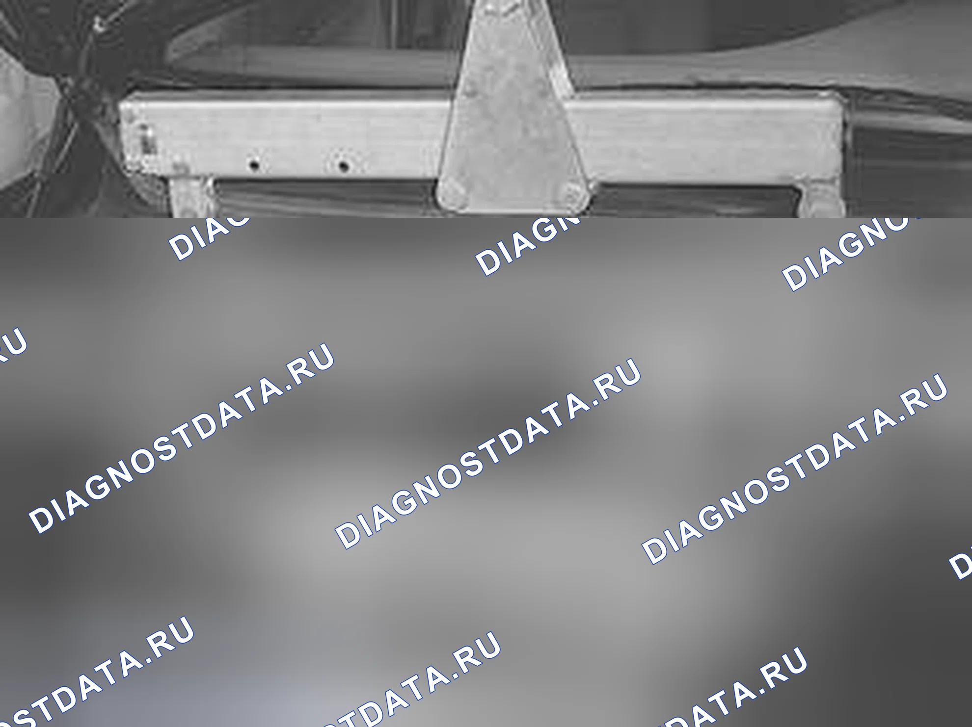 Рис. 674: Подъем двигателя и трансмиссии. Volvo C70 I