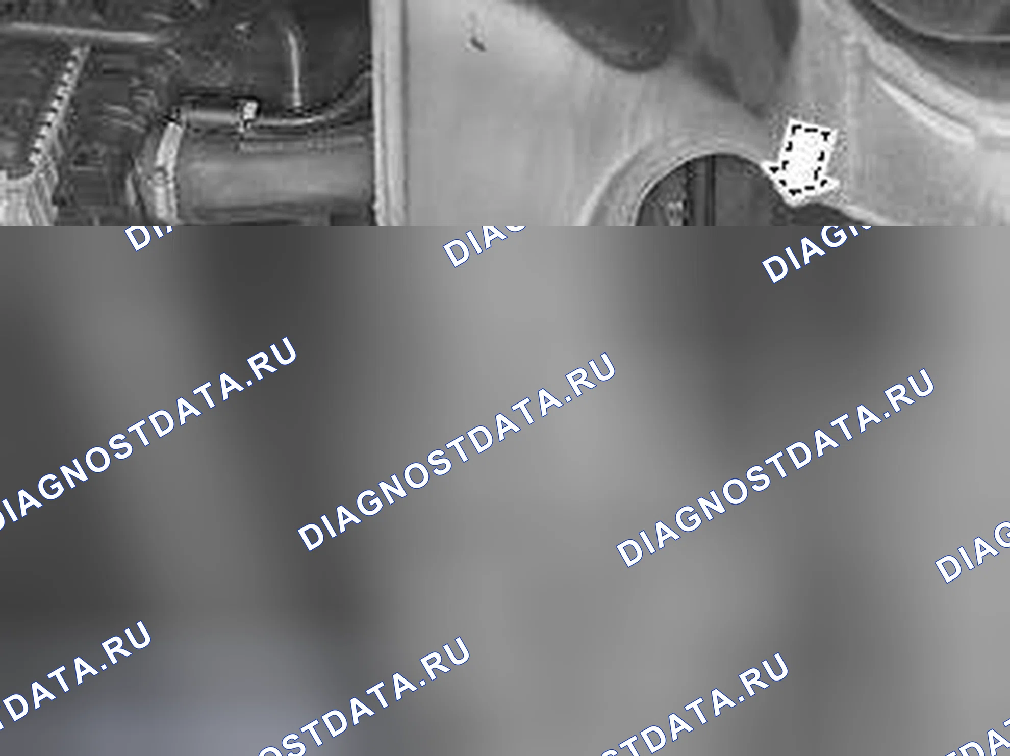 Рис. 1021: Снятие винтов для моментной тяги с коробки передач. Volvo S80 I рестайлинг