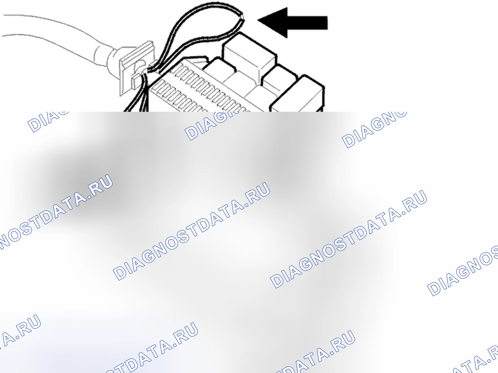Рис. 514: Разрезать одну кабельную пару. Volvo C70 I