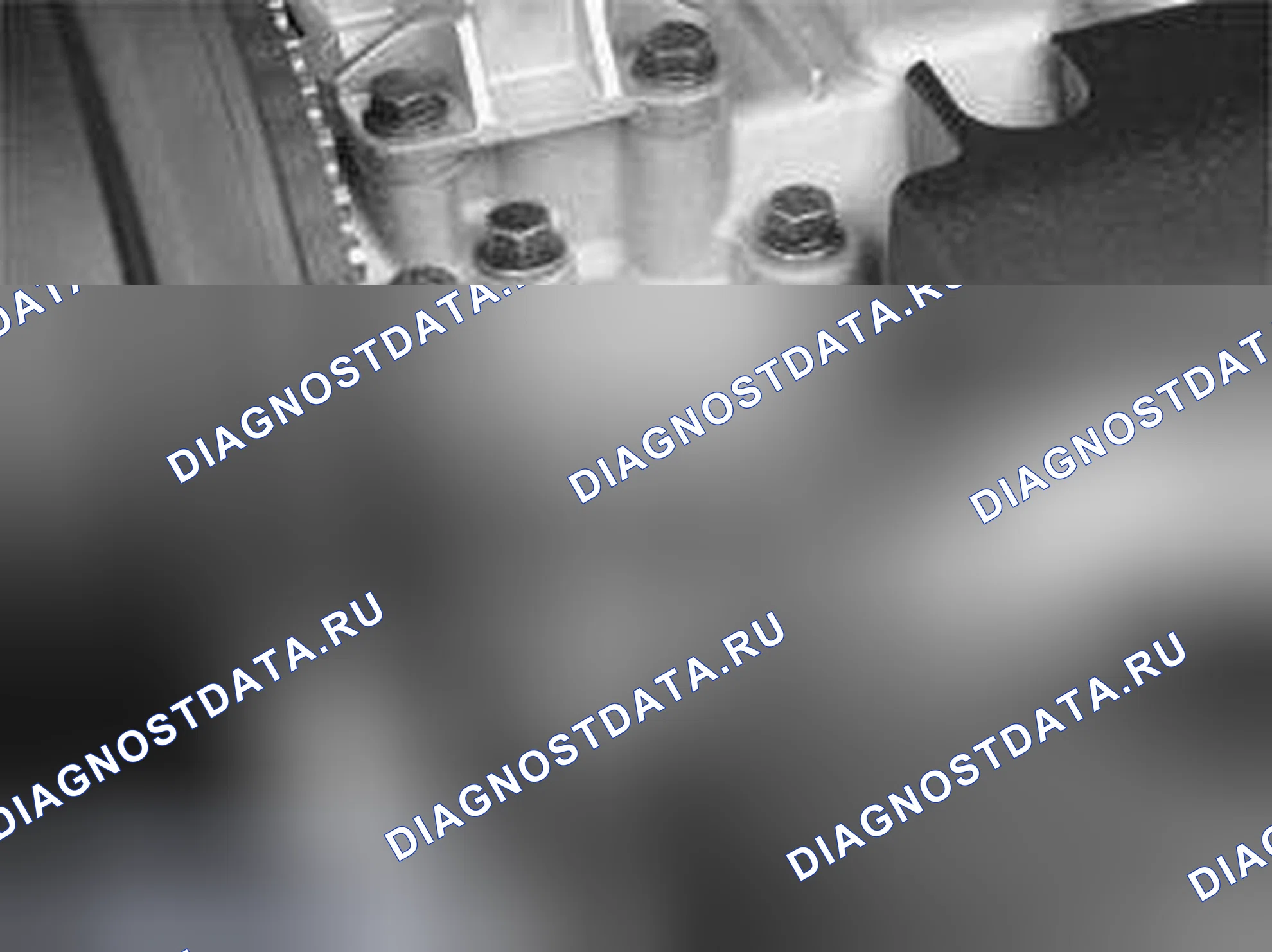 Рис. 16: Снятие датчика температуры охлаждающей жидкости двигателя (температура охлаждающей жидкости). Volvo XC70 I рестайлинг