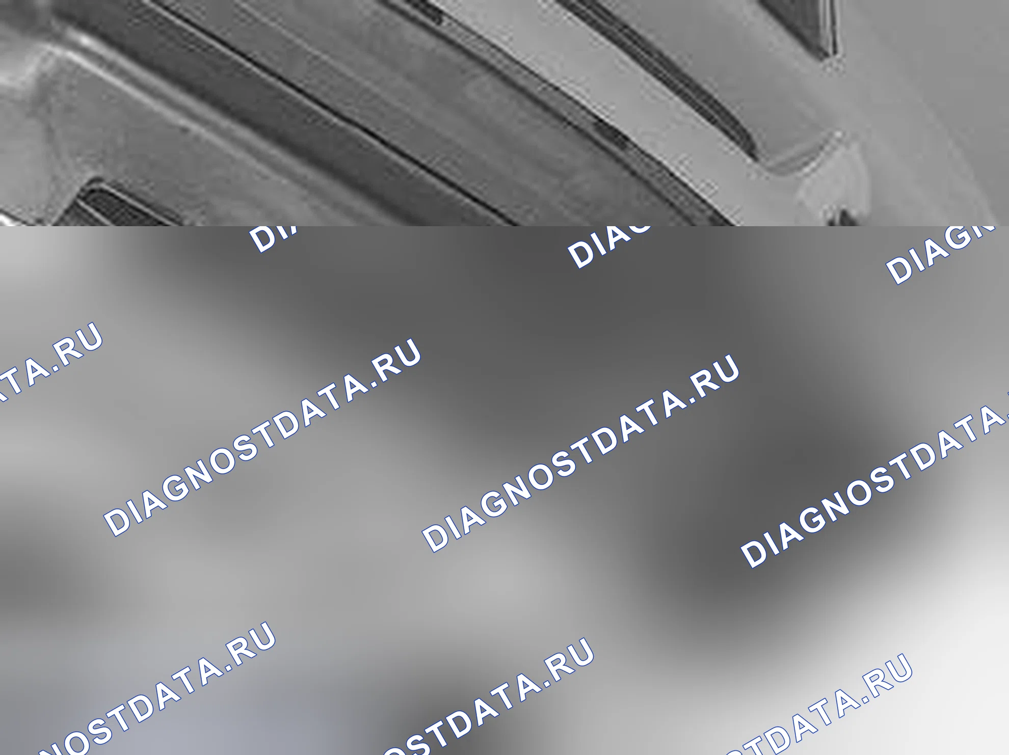 Рис. 866: Снятие передней защитной крышки. Volvo C70 I