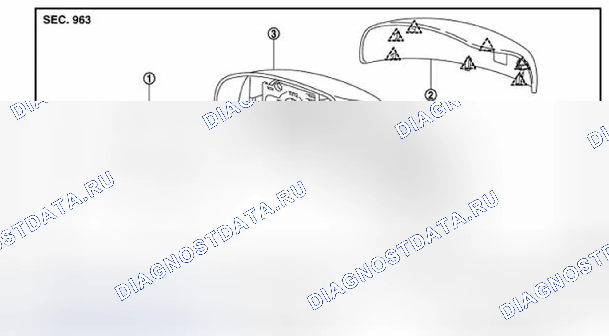 Рис. 26: КРЫШКА ДВЕРНОГО ЗЕРКАЛА: Покомпонентный вид. Infiniti G37 IV рестайлинг