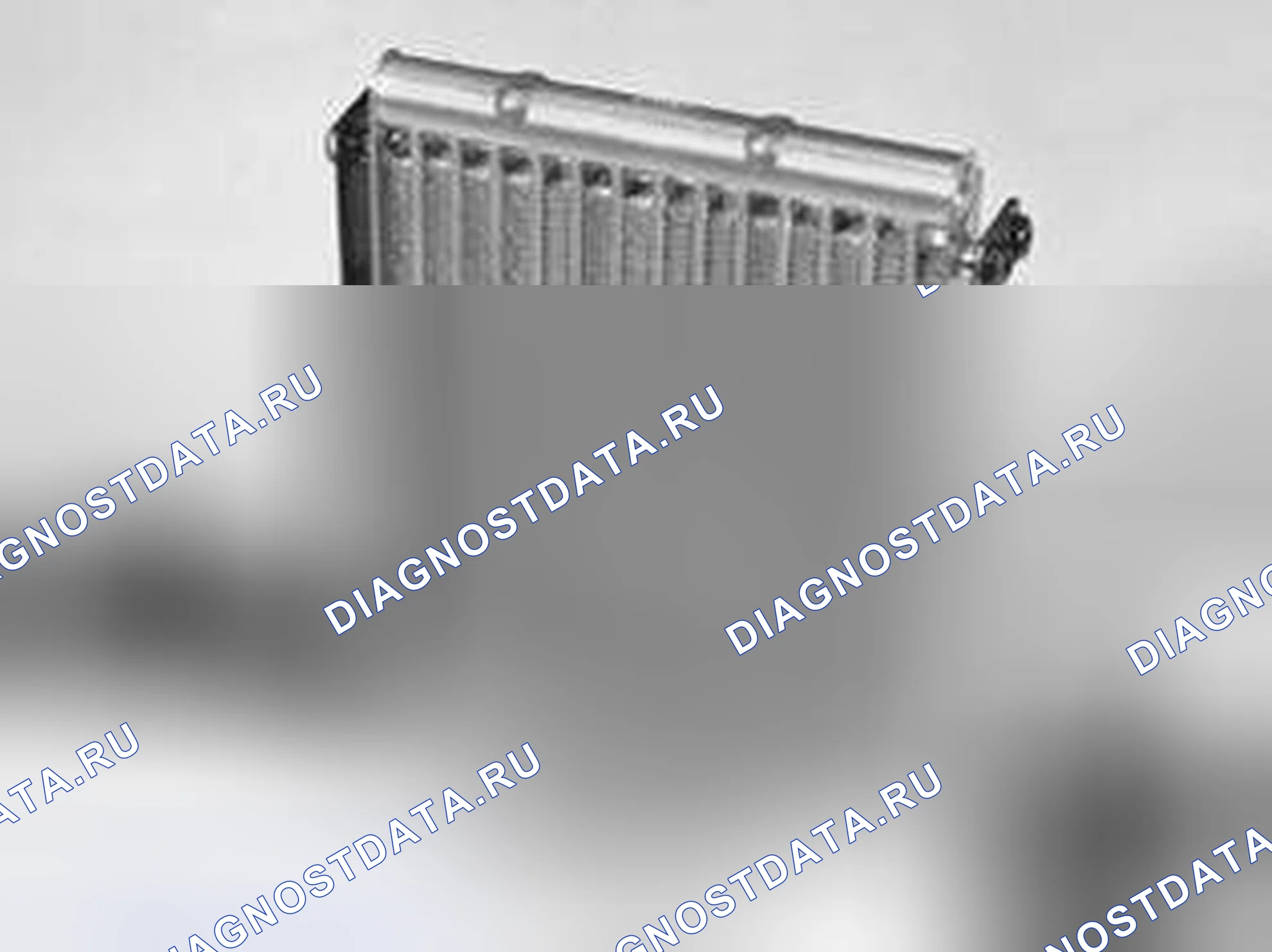 Рис. 1209: Установка крепления для охладителя. Volvo S60 I
