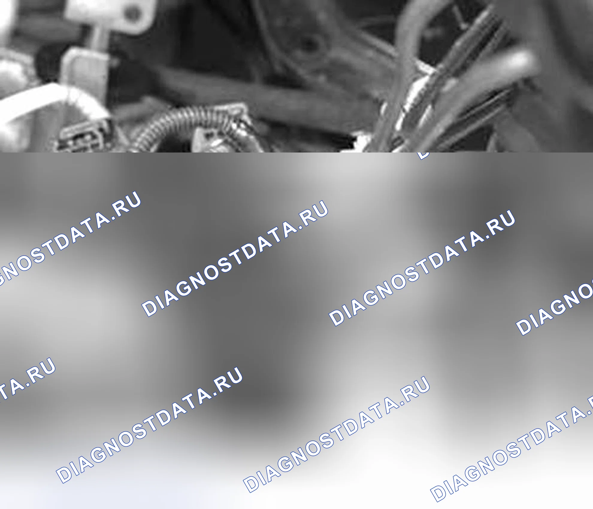 Рис. 65: Разборка разъема для датчика выходной скорости коробки передач. Демонтаж датчика. Volvo C70 I