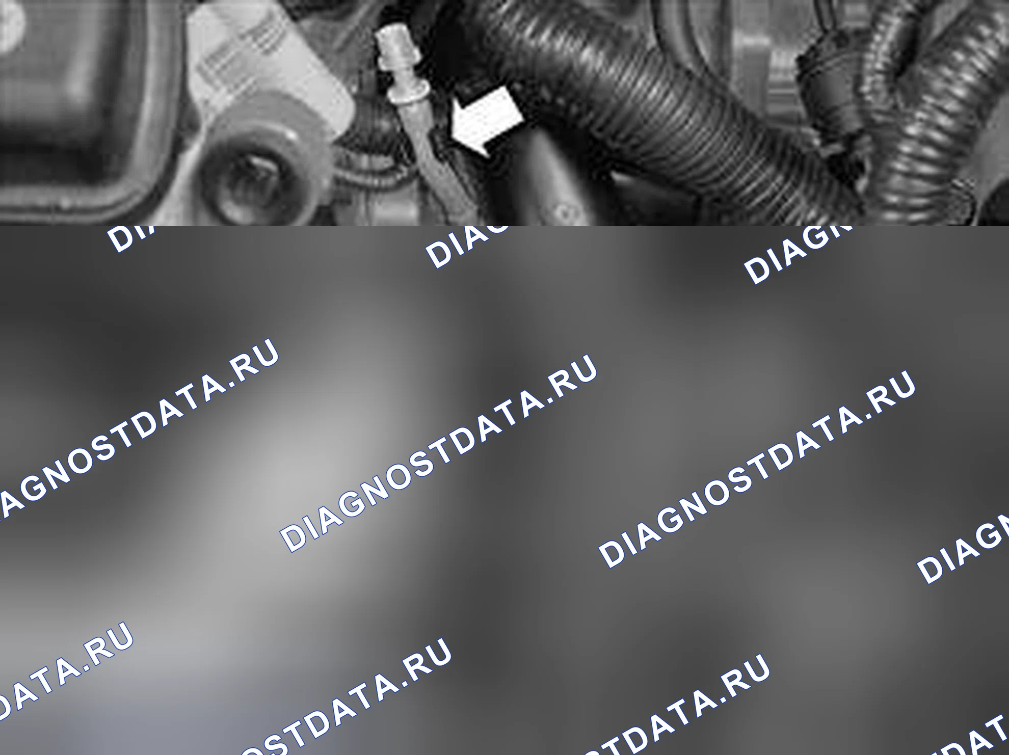 Рис. 398: УСТАНОВКА КРОНШТЕЙНА. Volvo V50 I