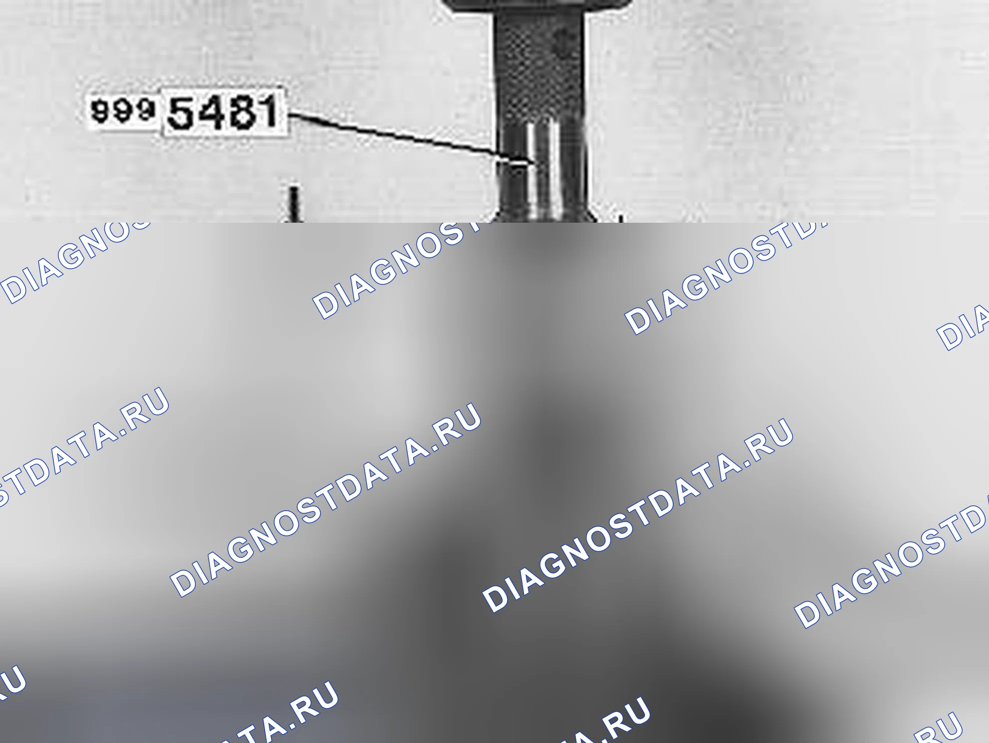 Рис. 55: Очистка внешних втулок от ржавчины. Volvo C70 I