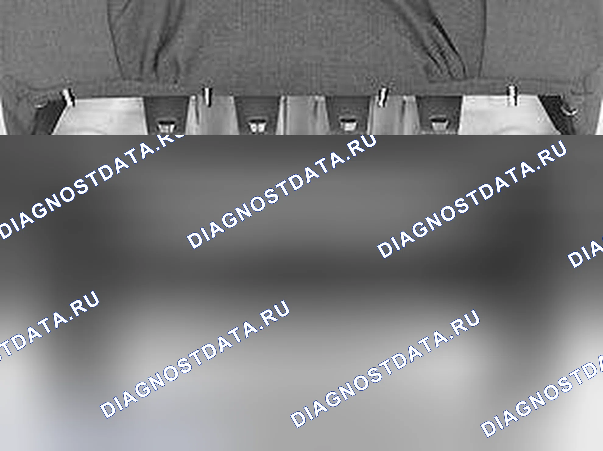 Рис. 231. Volvo V70 II