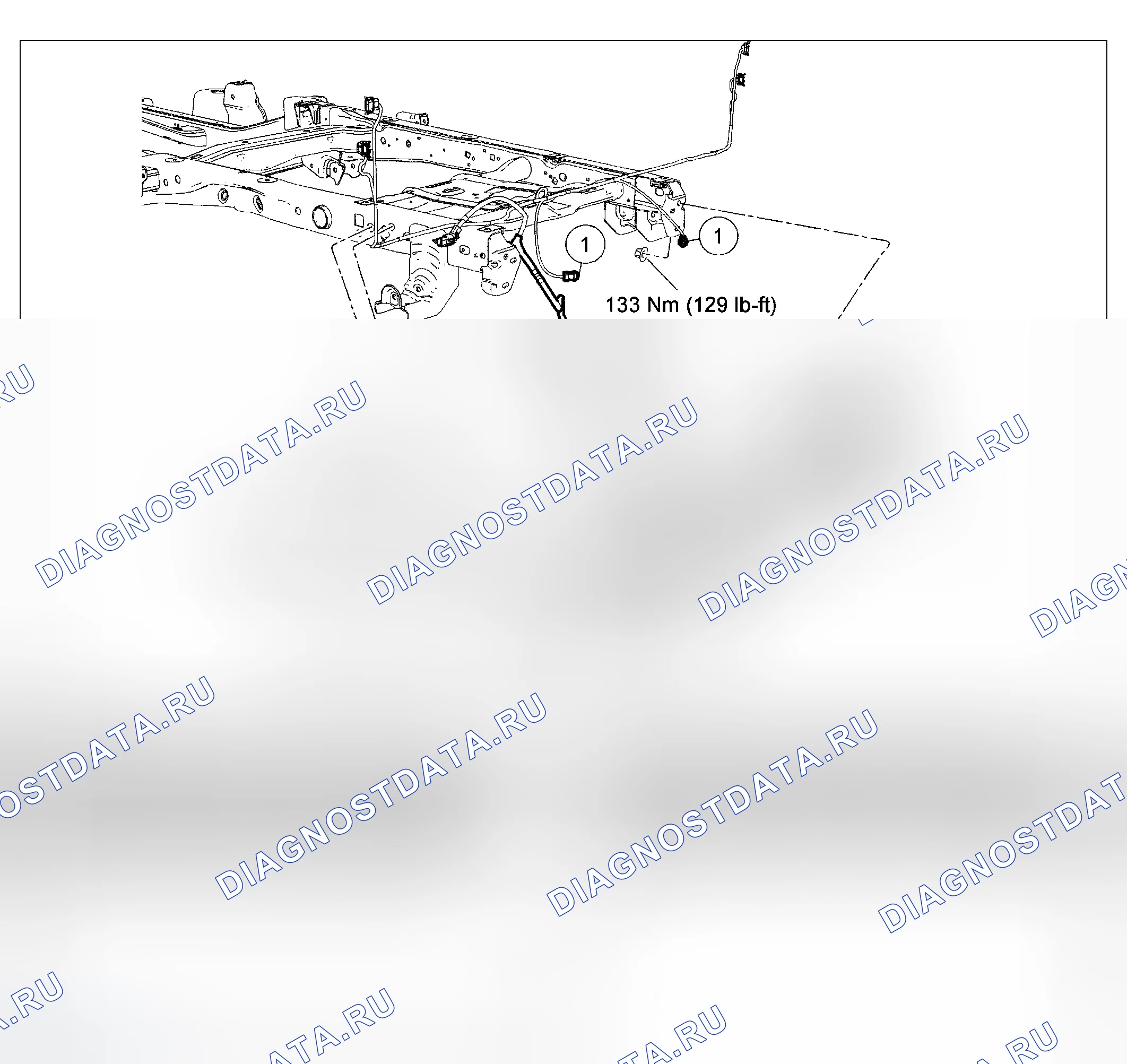 Рис. 70: Задний бампер. Ford Pickup F350 Super Duty 