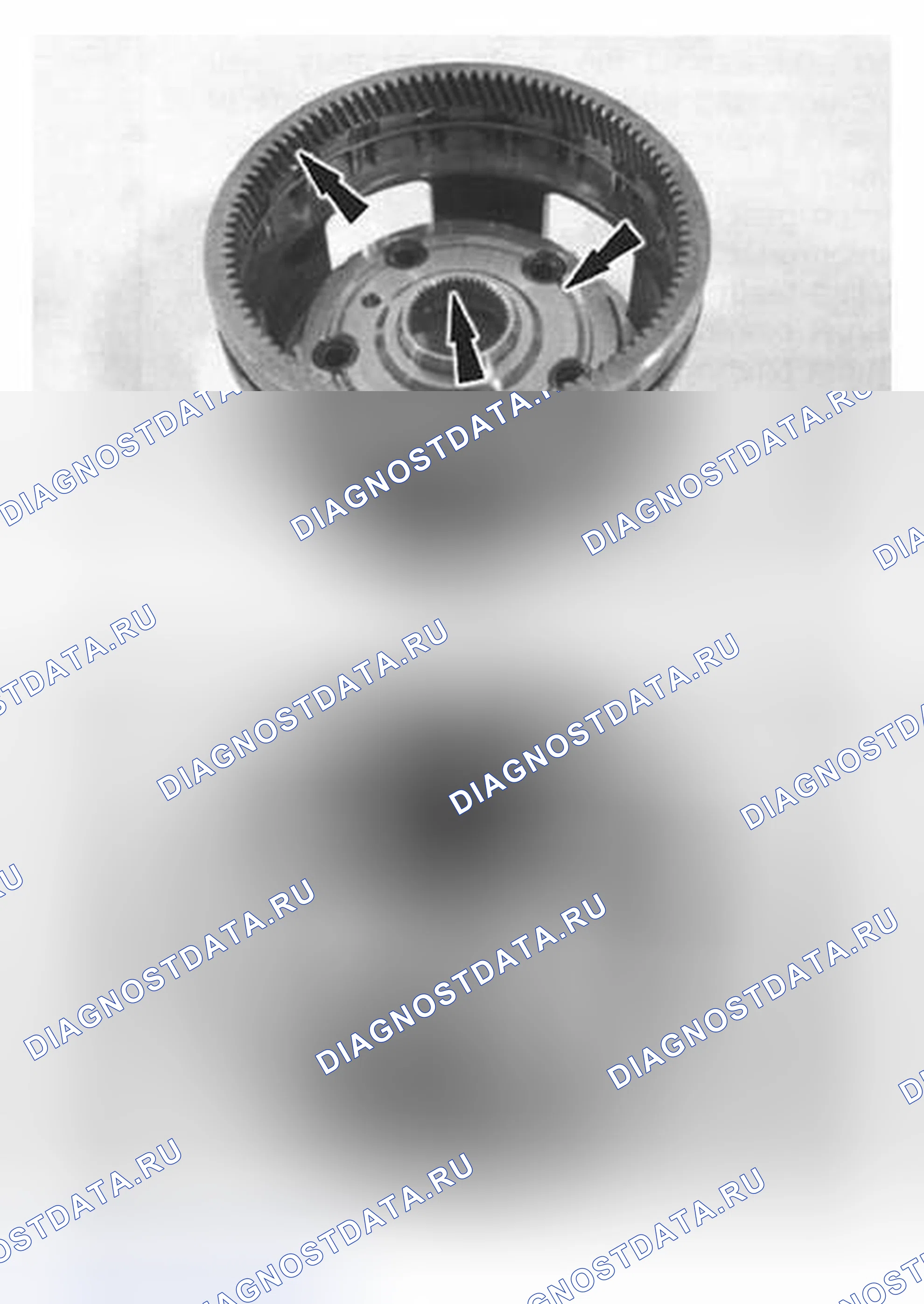 Рис. 277. Mazda Tribute II