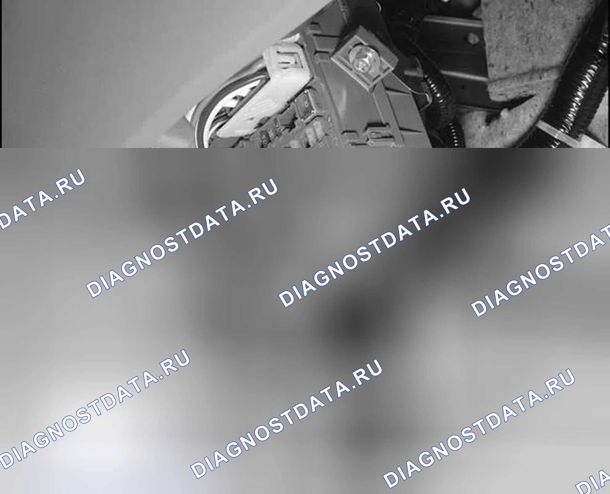 Рис. 5: БЛОК ПРЕДОХРАНИТЕЛЕЙ/РЕЛЕ UNDER-DASH. Honda Civic VIII
