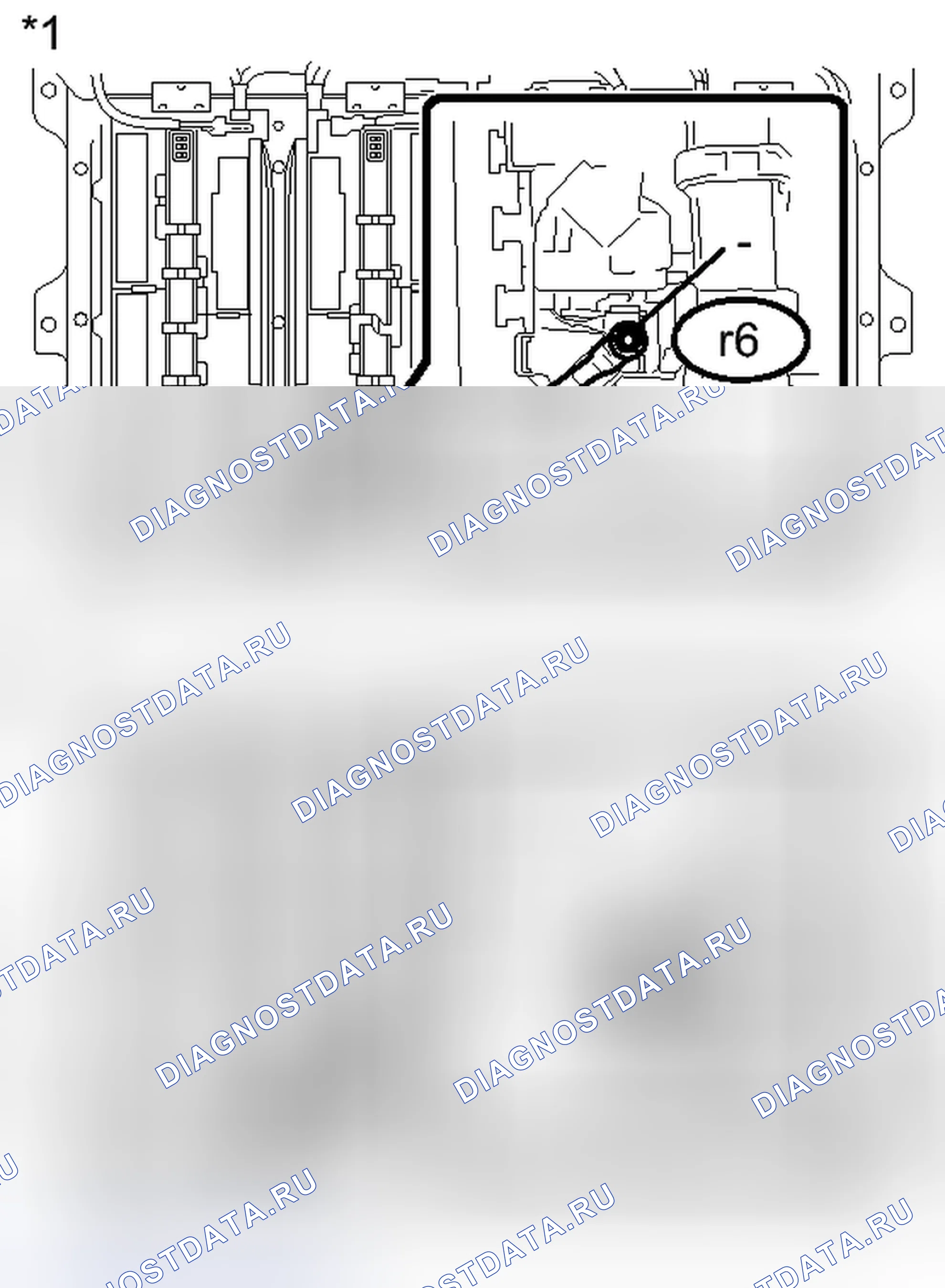 Рис. 928. Toyota Prius III рестайлинг