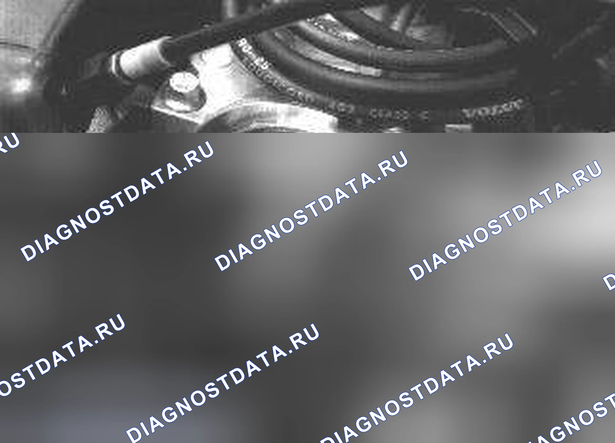 Рис. 707: Снять и установить новое уплотнение. Volvo C70 I
