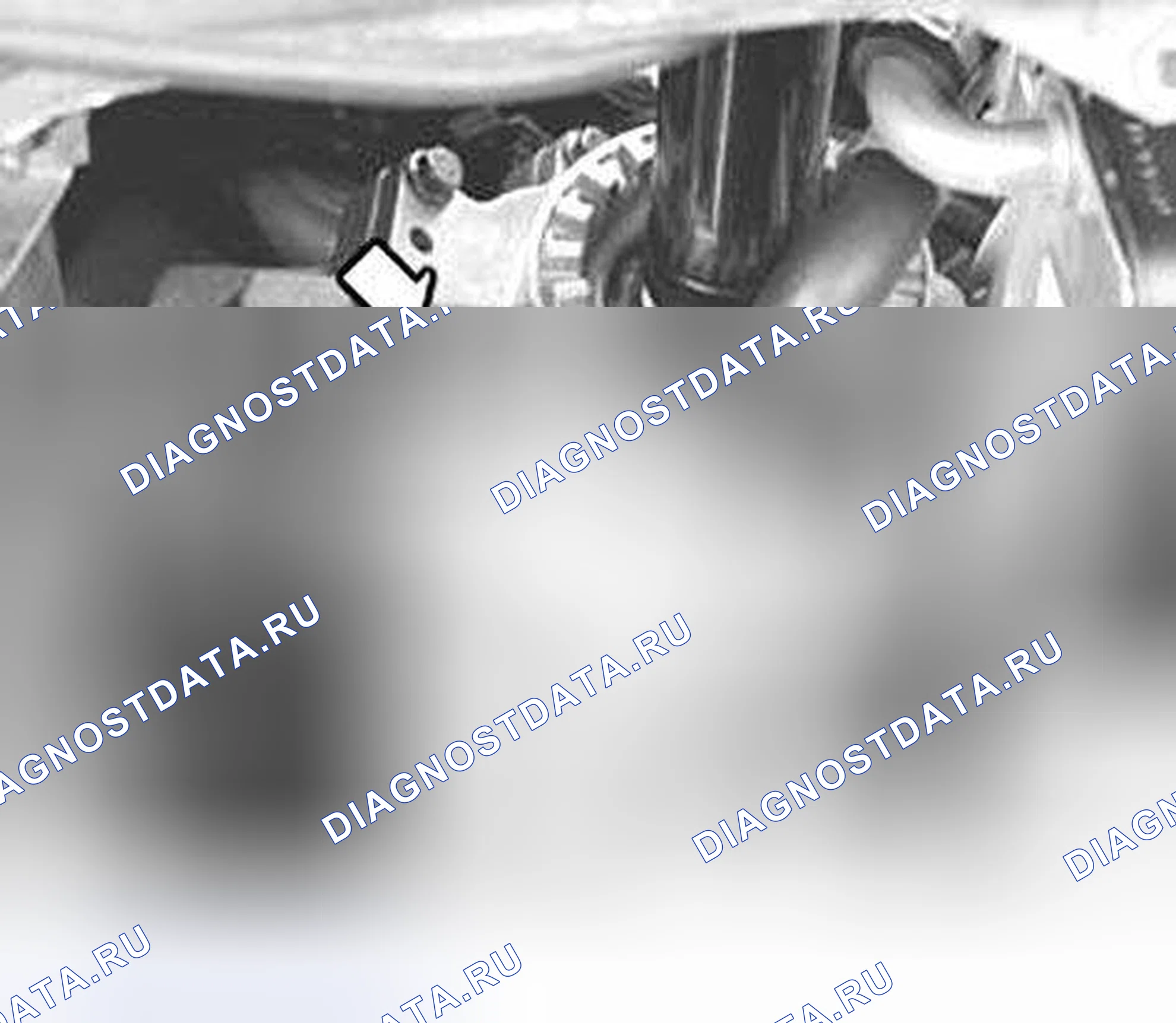Рис. 149: Проверка уровня масла в коническом редукторе. Volvo S40 II