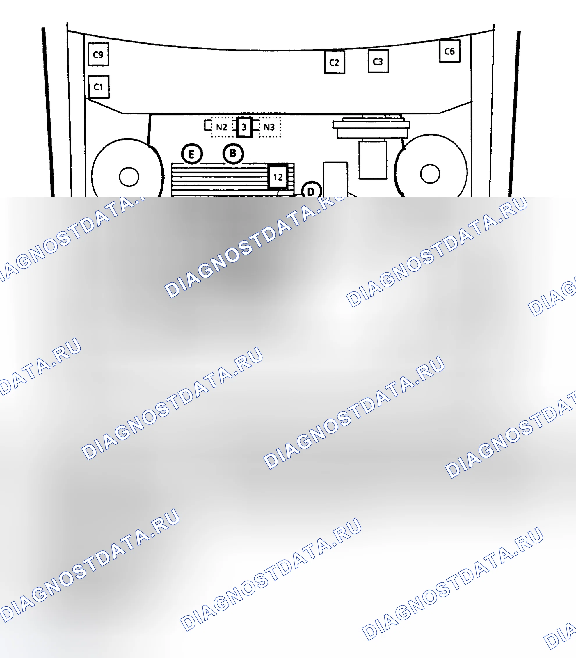 Рис. 554: H кузов 3.8L 3800 (VIN C) Ранняя модель Расположение соединения PFI. Buick LeSabre VI