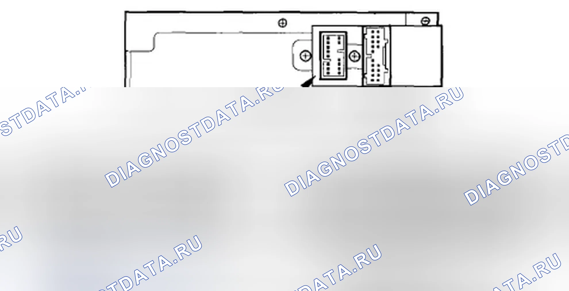 Рис. 63: Разъем сменщика аудиодисков для входов и выходов (с навигацией). Honda Odyssey IV
