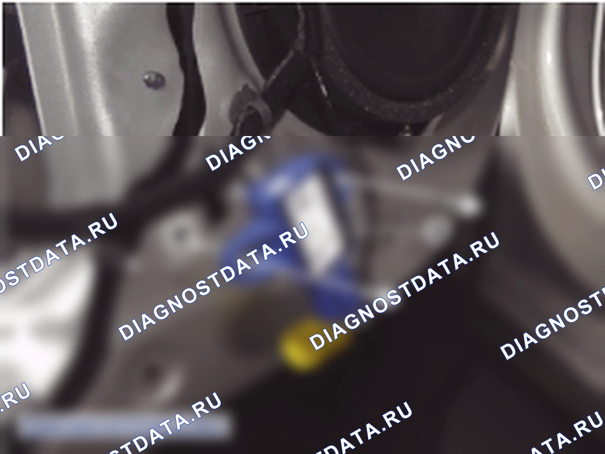 Снятие датчика бокового удара (SIS). Hyundai i20 GB