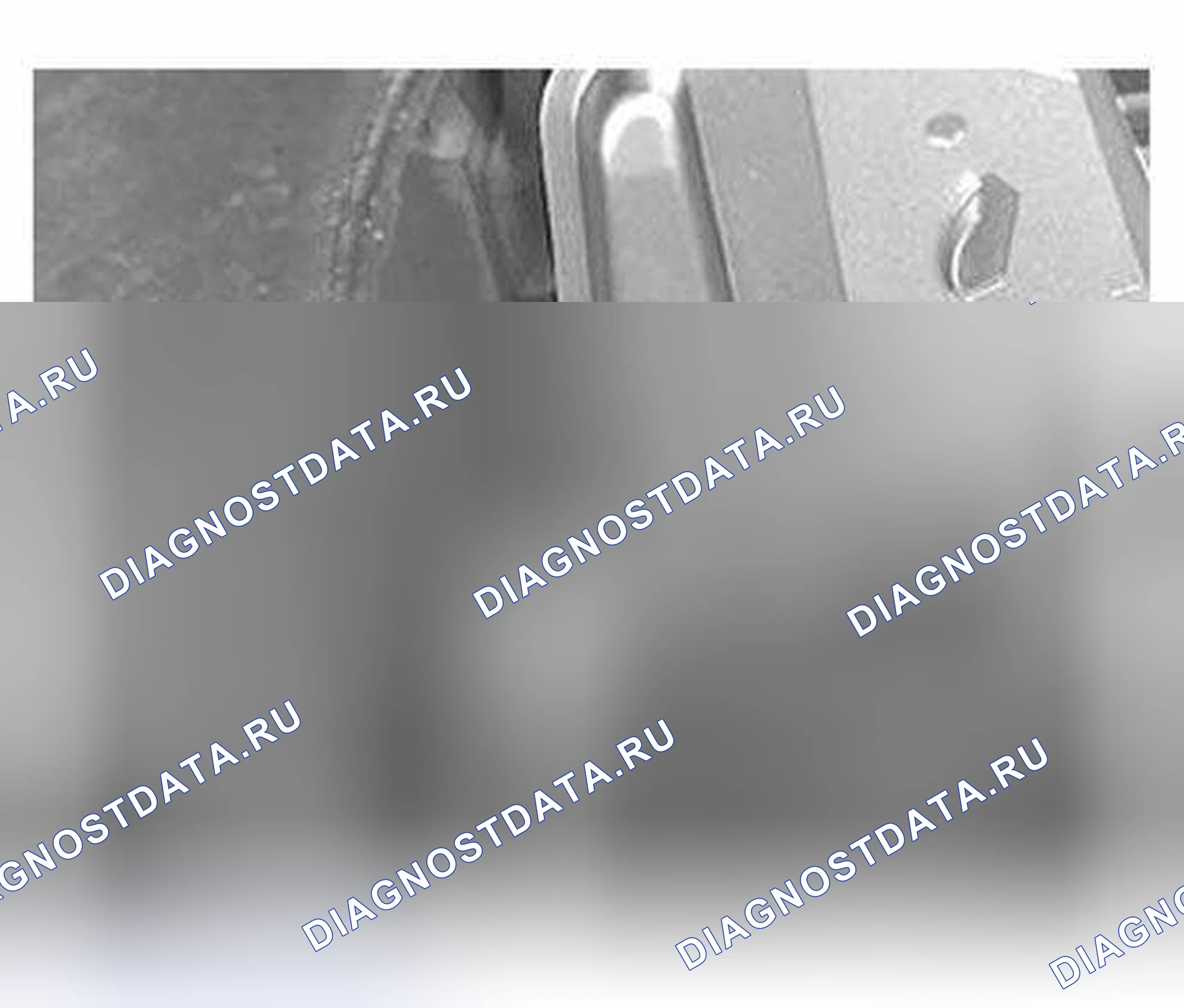 Рис. 344: Демонтаж масляного фильтра. Volvo XC90 I
