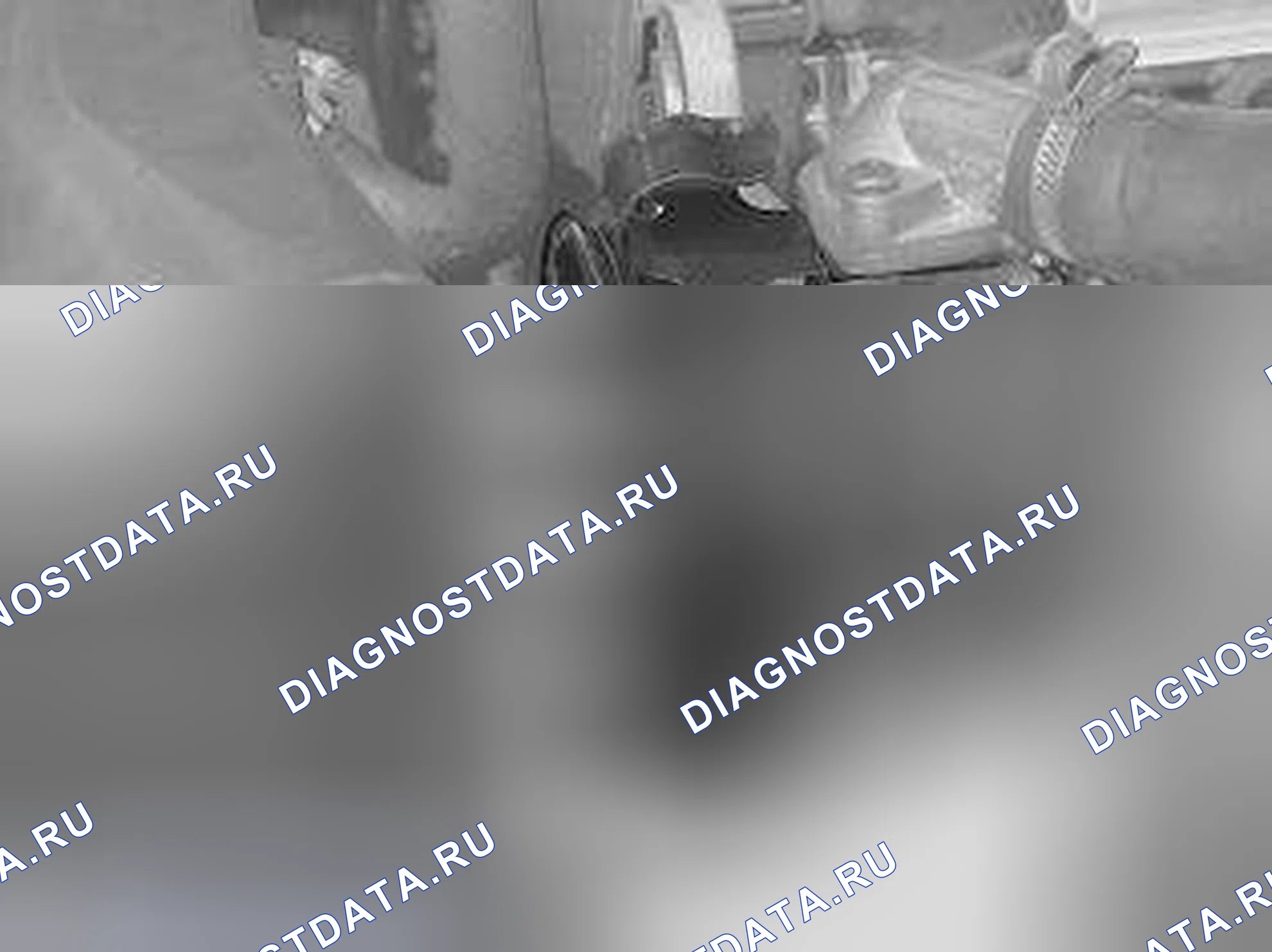 Рис. 65: Демонтаж насоса ГУР. Volvo C70 I